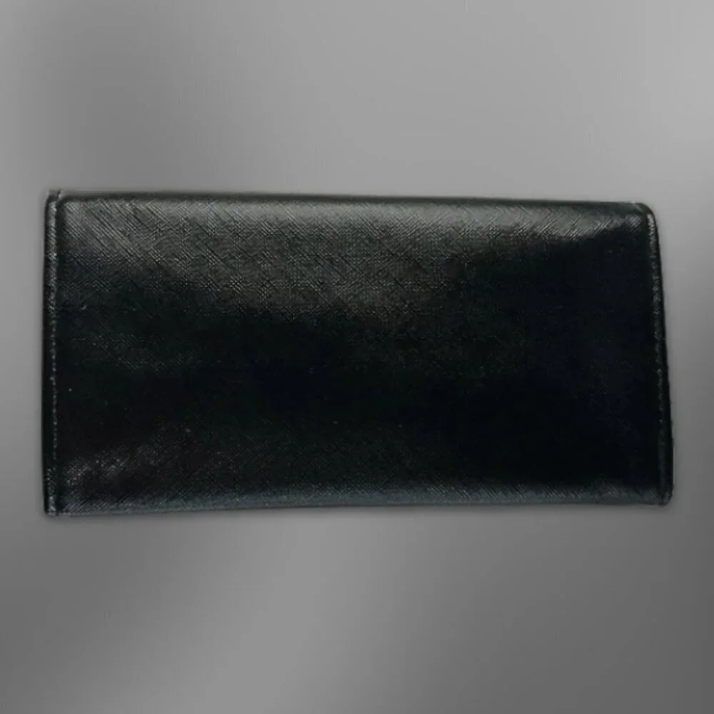 Lancôme Paris Cosmetic Wallet Tri-Fold Design Snap Closure Faux Leather Black OS
